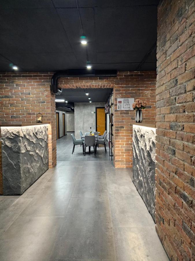 Orion Hostel 耶烈万 外观 照片